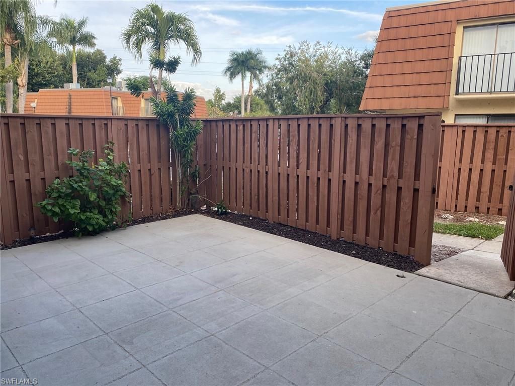 5245 Cedarbend Dr , Unit 2, Fort Myers, FL 33919 Photo