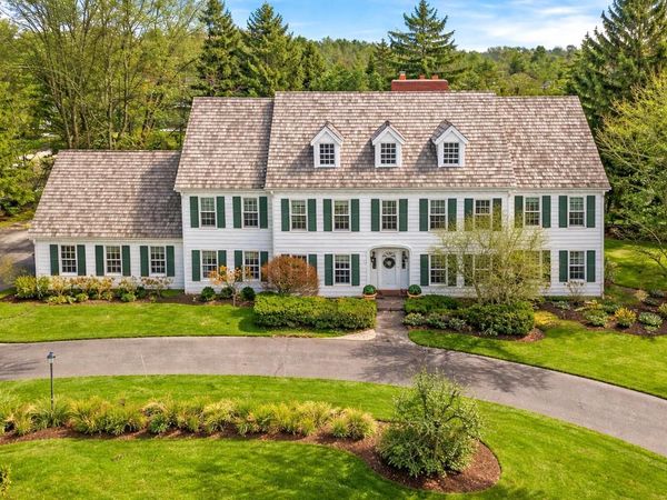 10022 N Miller COURT, Mequon, WI 53092