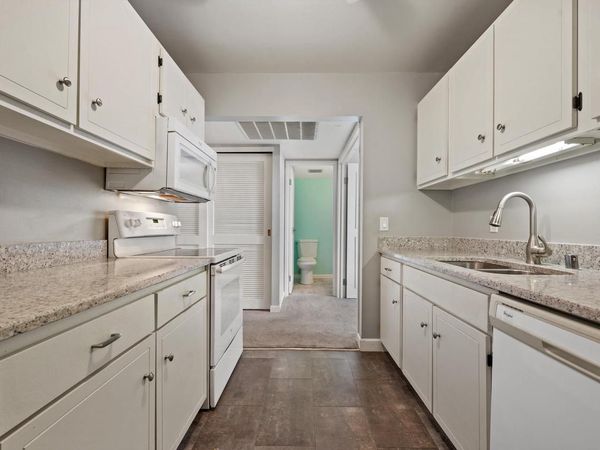 425 W Willow COURT, Unit 222, Fox Point, WI 53217