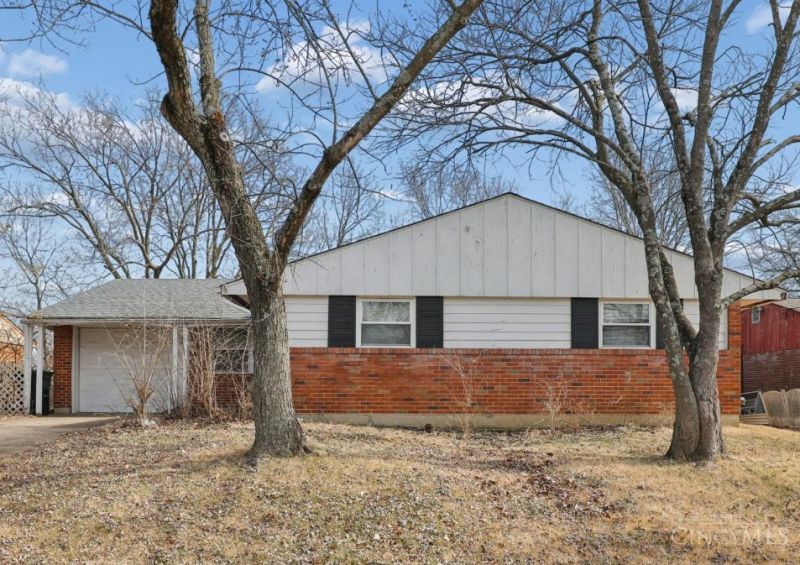 12128 Benadir Road, Springdale, OH 45246 Main Photo