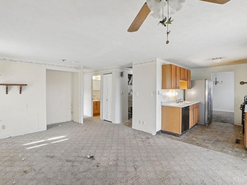 12128 Benadir Road, Springdale, OH 45246 Photo 14