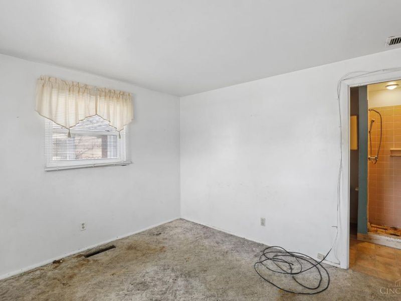 12128 Benadir Road, Springdale, OH 45246 Photo 21