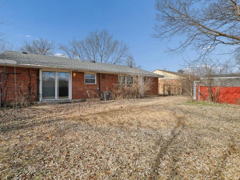 12128 Benadir Road, Springdale, OH 45246 Photo 27