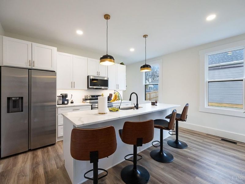 1949 Washburn Street, Cincinnati, OH 45223 Photo 12