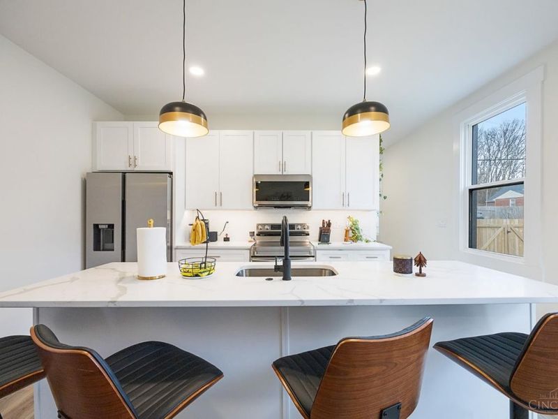 1949 Washburn Street, Cincinnati, OH 45223 Photo 13