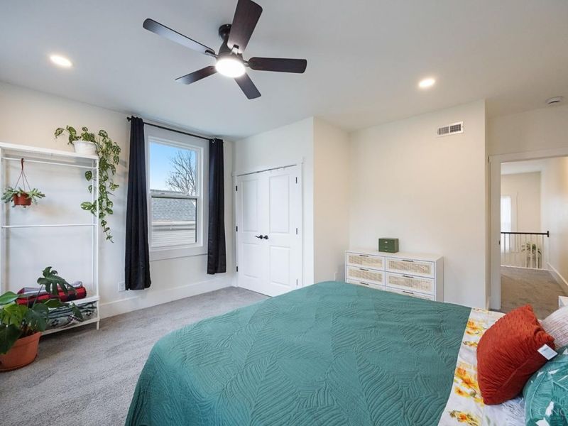 1949 Washburn Street, Cincinnati, OH 45223 Photo 20