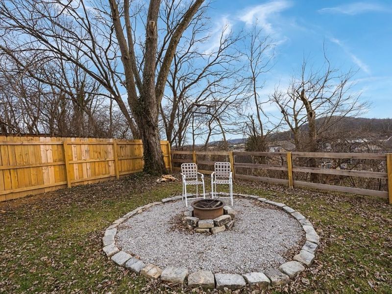 1949 Washburn Street, Cincinnati, OH 45223 Photo 28