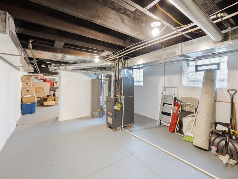 1949 Washburn Street, Cincinnati, OH 45223 Photo 31