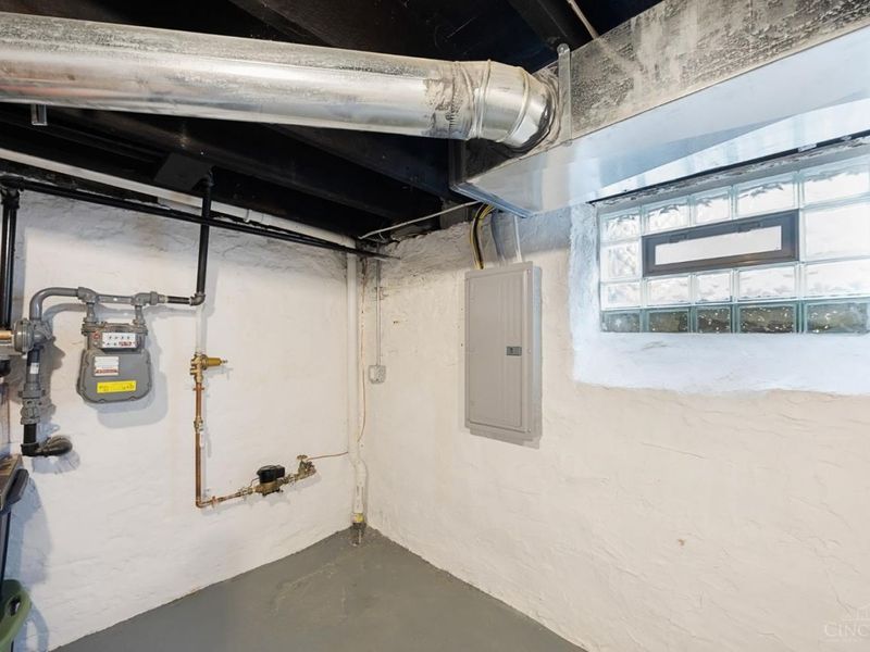 1949 Washburn Street, Cincinnati, OH 45223 Photo 32