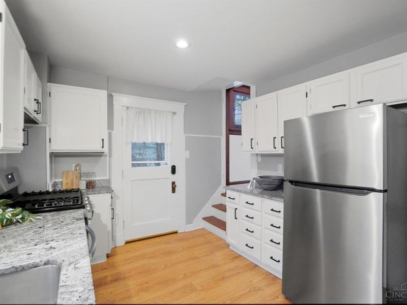 3786 Aylesboro Avenue, Cincinnati, OH 45208 Photo 11