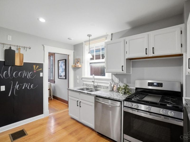 3786 Aylesboro Avenue, Cincinnati, OH 45208 Photo 9