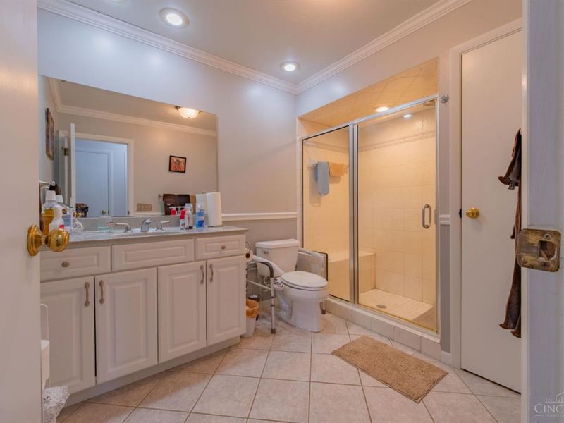 1334 Carlin Court, Fairfield, OH 45014 Photo 9