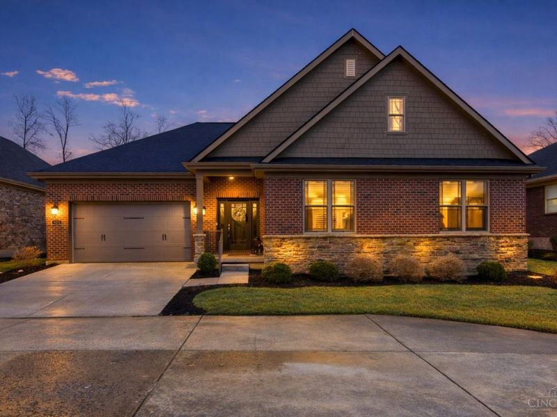 9271 Geromes Way, Symmes Township, OH 45140 Photo 2