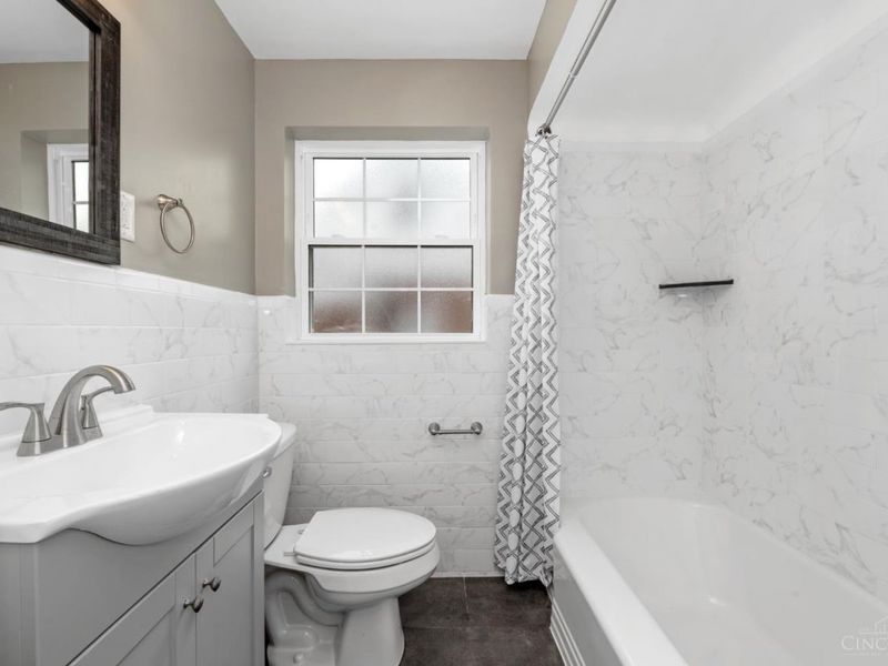 4106 Orchard Lane, Deer Park, OH 45236 Photo 11