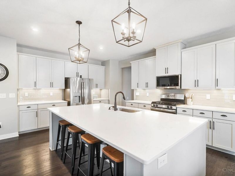 1489 Pine Bluffs Way, Miami Twp, OH 45150 Photo 12