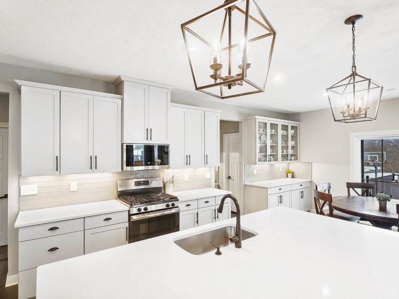 1489 Pine Bluffs Way, Miami Twp, OH 45150 Photo 14