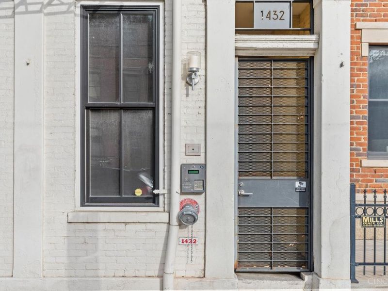 1432 Elm Street, Unit 2A, Cincinnati, OH 45202 Photo 58