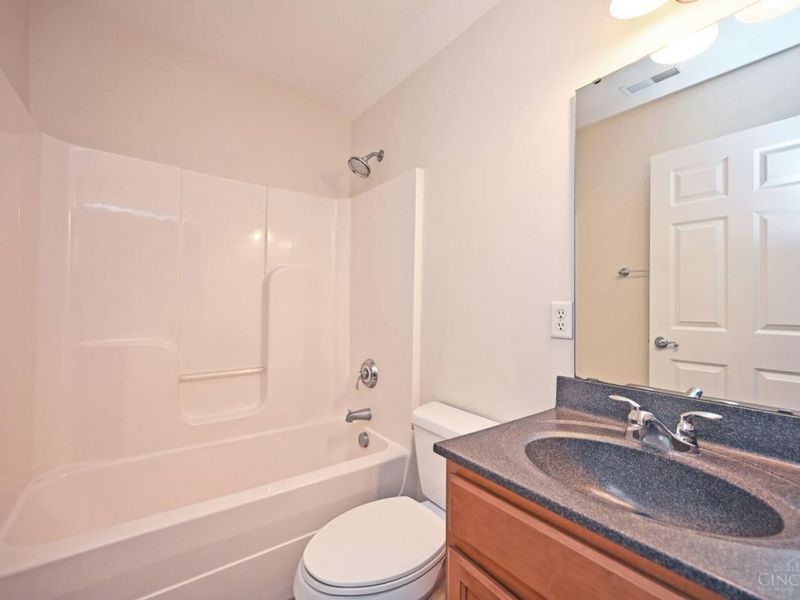 1714 Grandmere Lane, Cincinnati, OH 45206 Photo 32