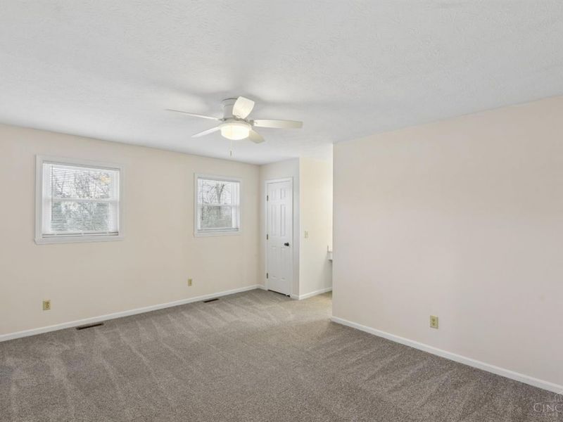 1711 Ebenezer Road, Green Township, OH 45233 Photo 10