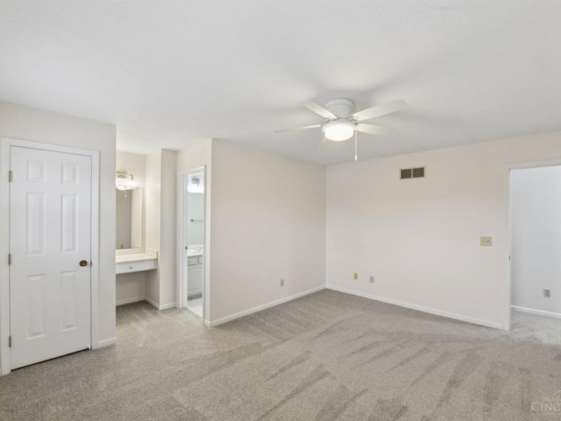 1711 Ebenezer Road, Green Township, OH 45233 Photo 11