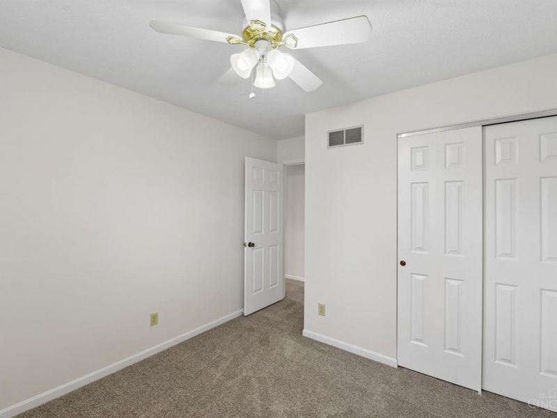 1711 Ebenezer Road, Green Township, OH 45233 Photo 17