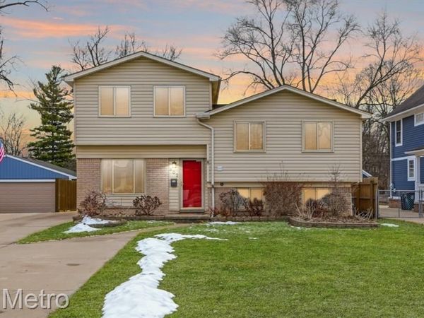 502 Girard Avenue, Royal Oak, MI 48073