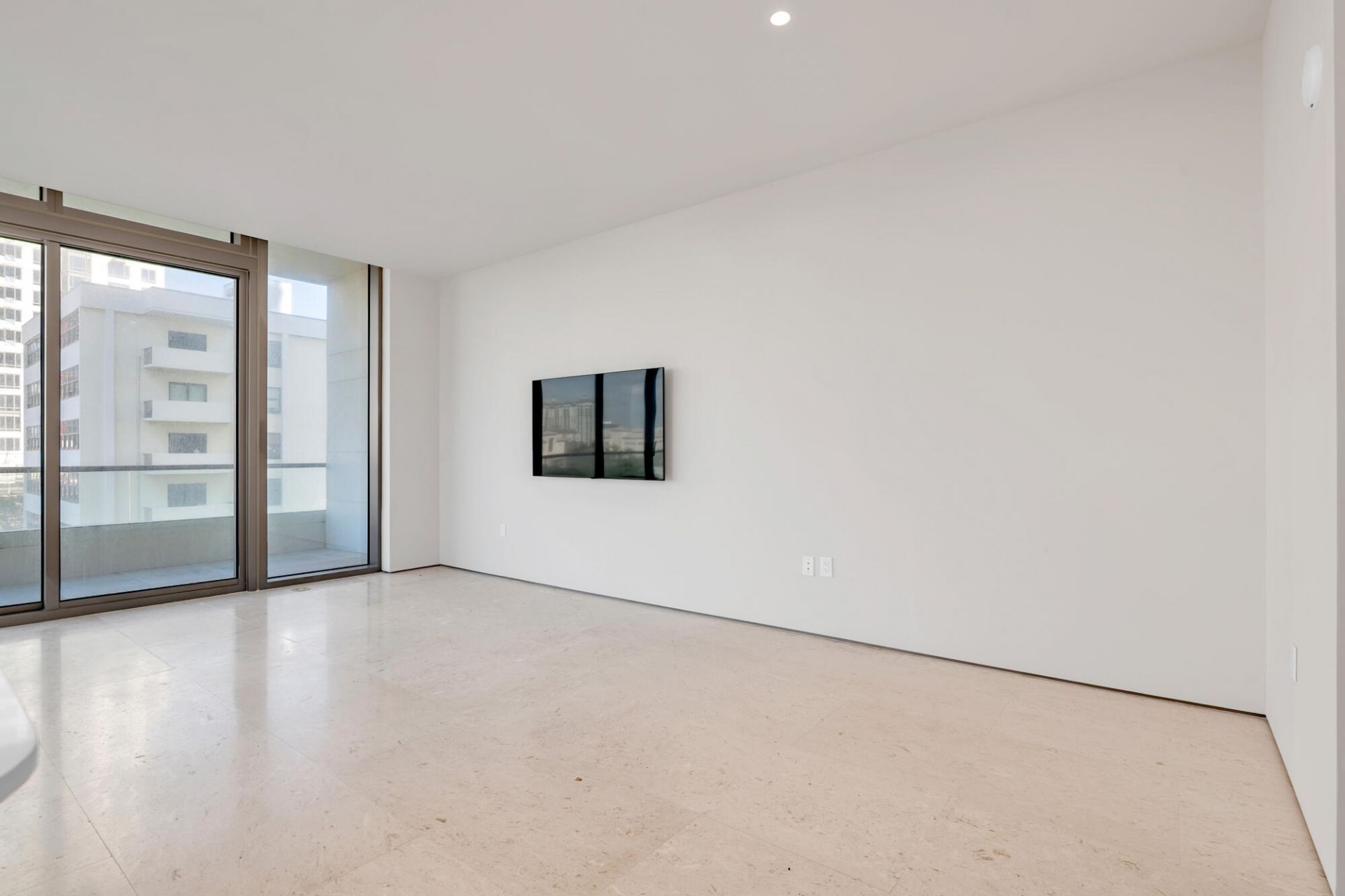 200 Arkona Court, Unit 501, West Palm Beach, FL 33401 Photo