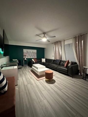 7716 77th Way, West Palm Beach, FL 33407 Photo