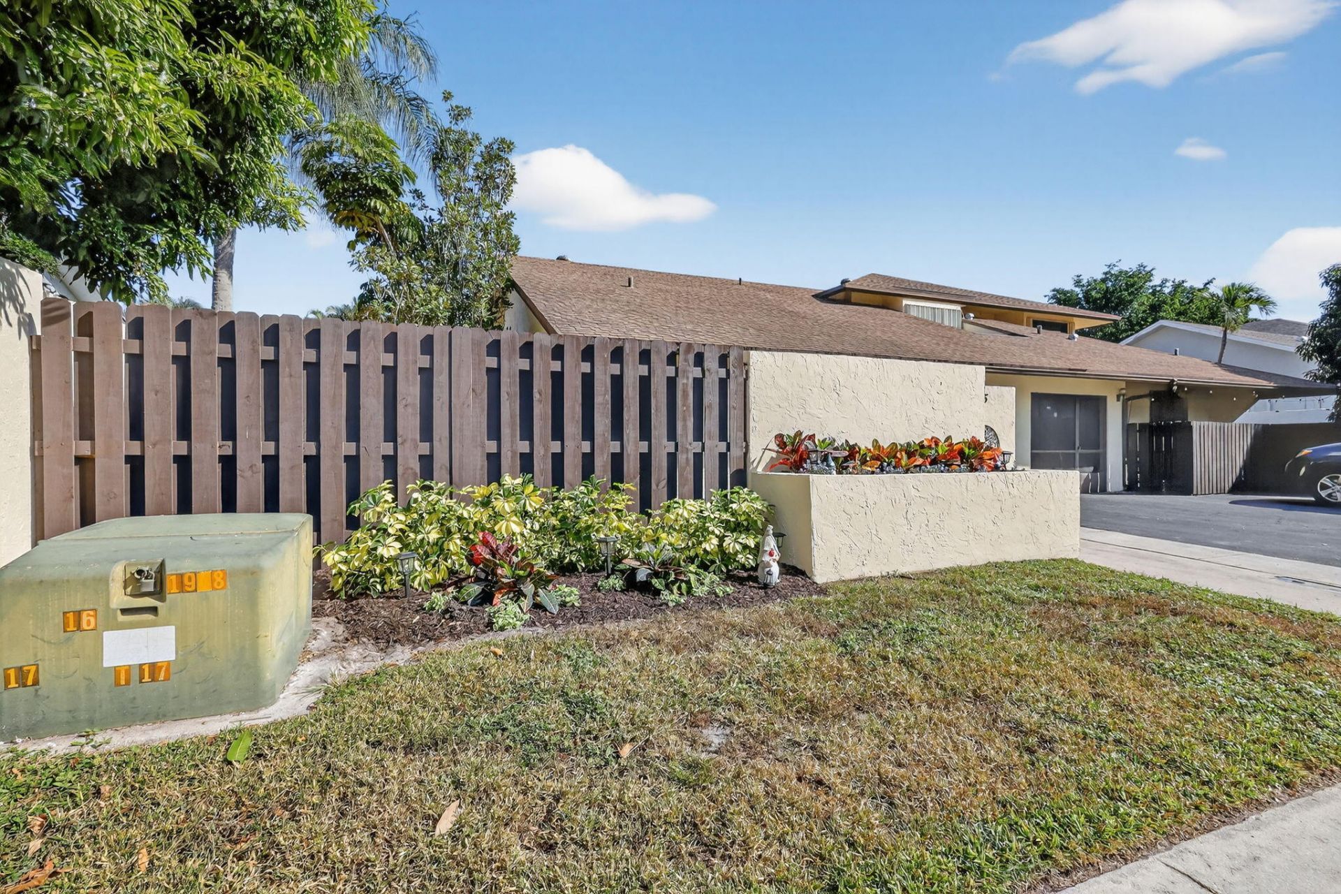 235 SW 29th Avenue, Delray Beach, FL 33445 Photo