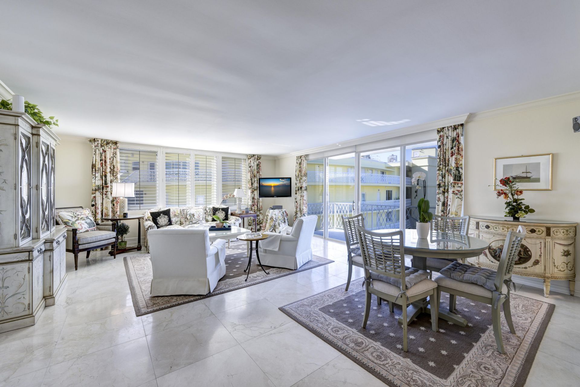 434 Chilean Avenue, Unit 6d, Palm Beach, FL 33480 Photo