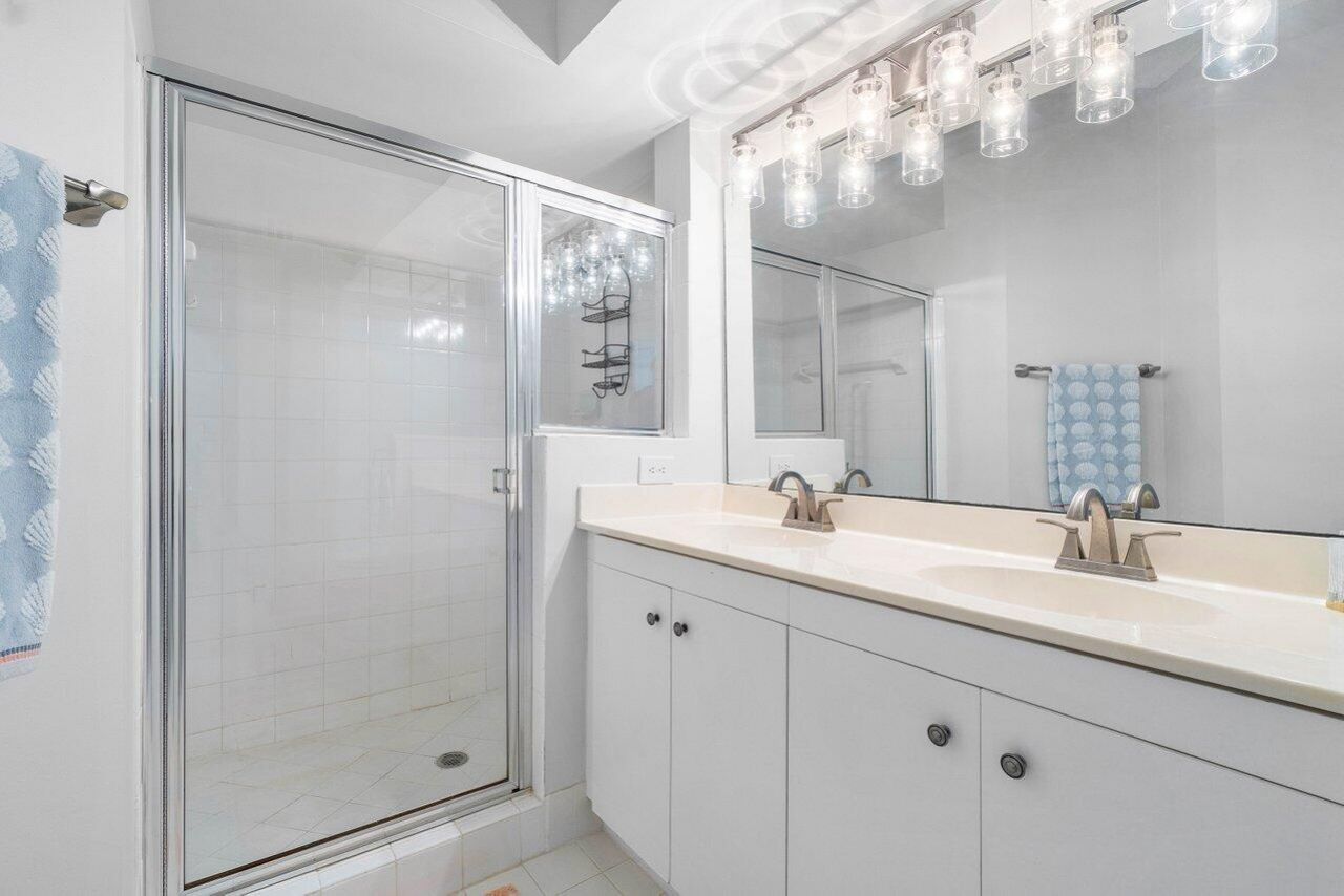 2408 E Tuscany Way, Unit 2408, Boynton Beach, FL 33435 Photo