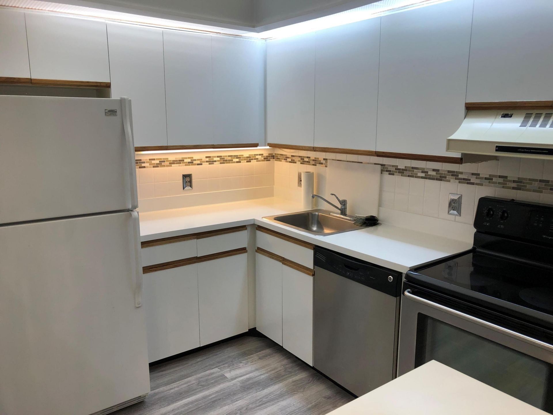 1100 Duncan Circle, Unit 202, Palm Beach Gardens, FL 33418 Photo