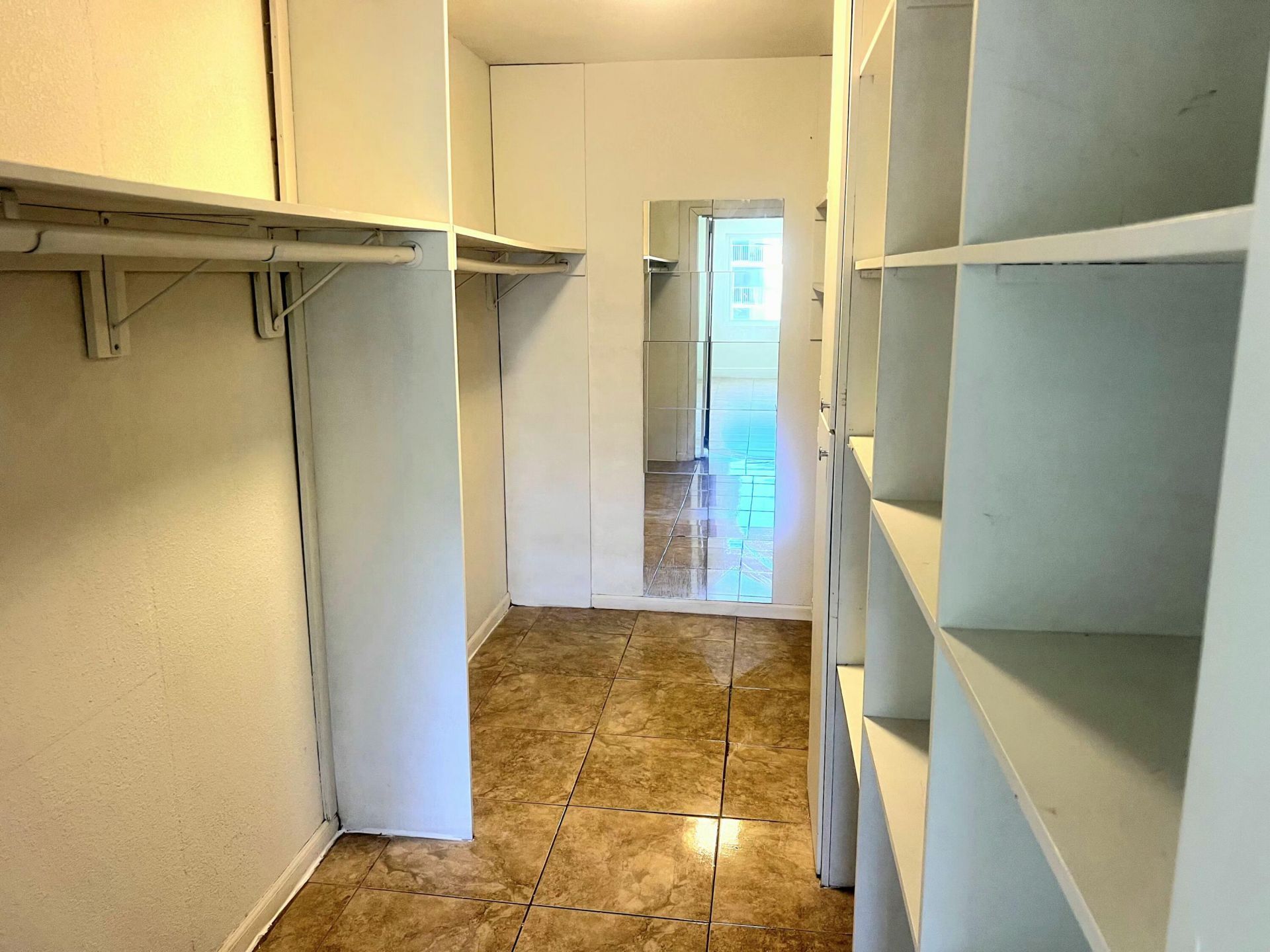7000 NW 186th Street, Unit 4-316, Hialeah, FL 33015 Photo