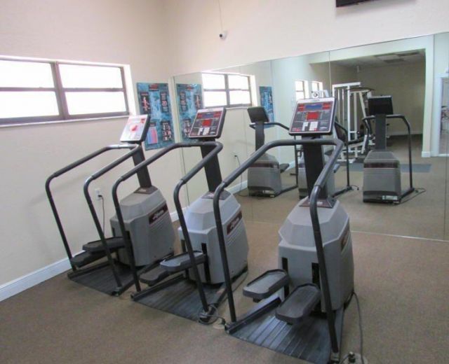 7000 NW 186th Street, Unit 4-316, Hialeah, FL 33015 Photo