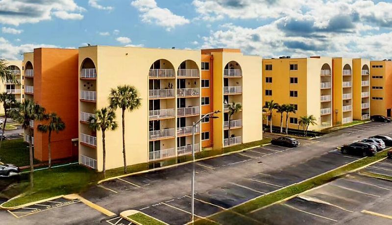 7000 NW 186th Street, Unit 4-316, Hialeah, FL 33015 Photo