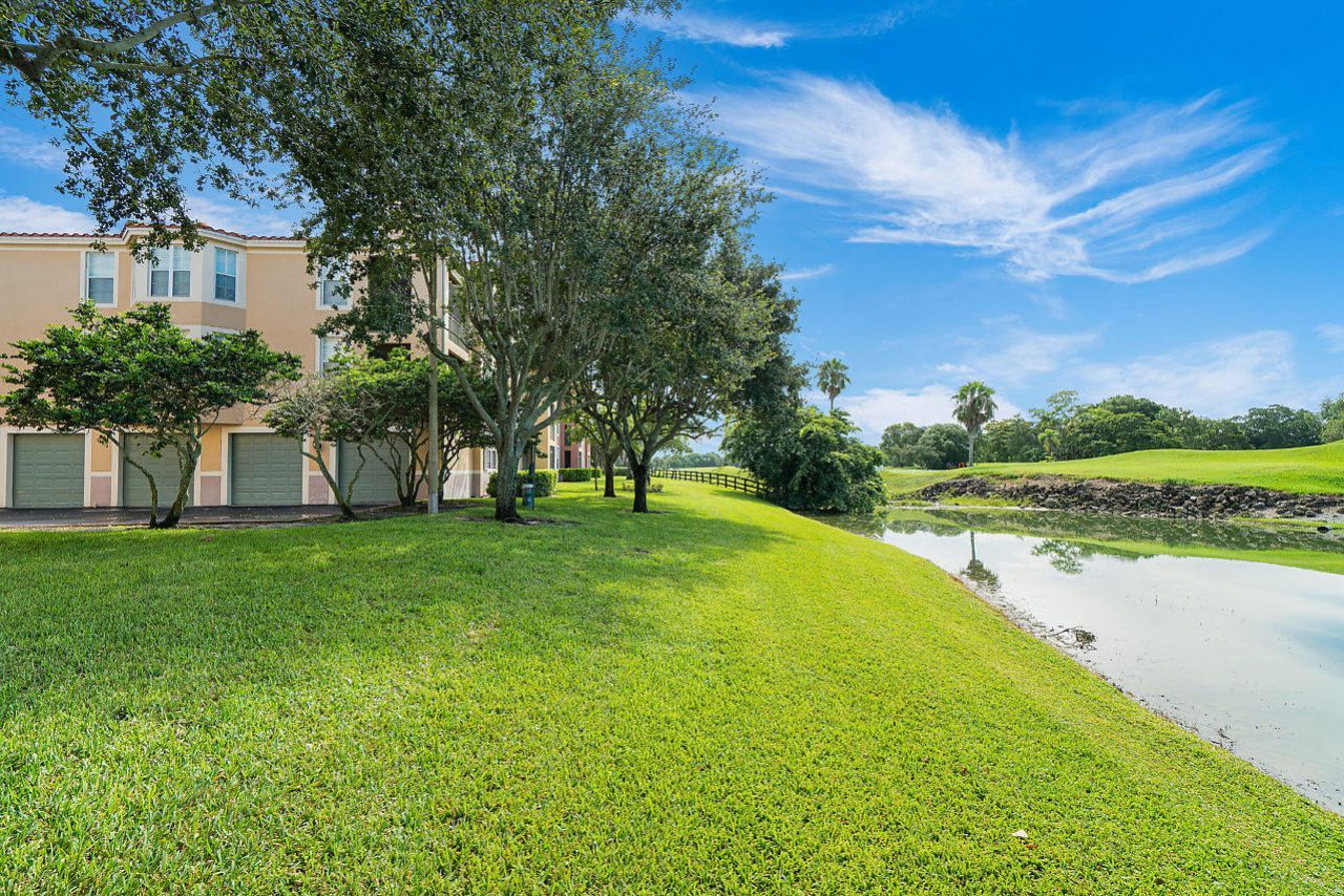 11740 Saint Andrews Place, Unit 308, Wellington, FL 33414 Photo