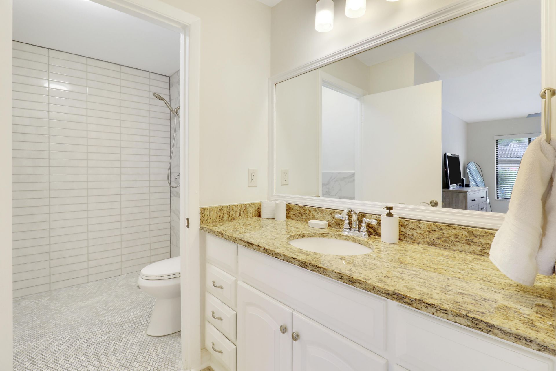 1107 Duncan Circle, Unit 102, Palm Beach Gardens, FL 33418 Photo