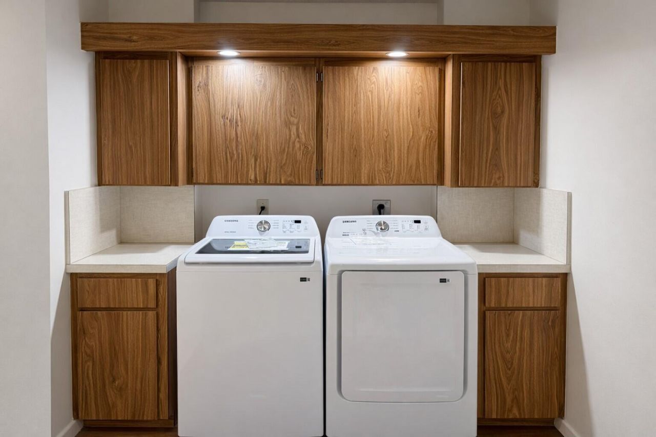 3826 Whitehall Drive, Unit 305, West Palm Beach, FL 33401 Photo