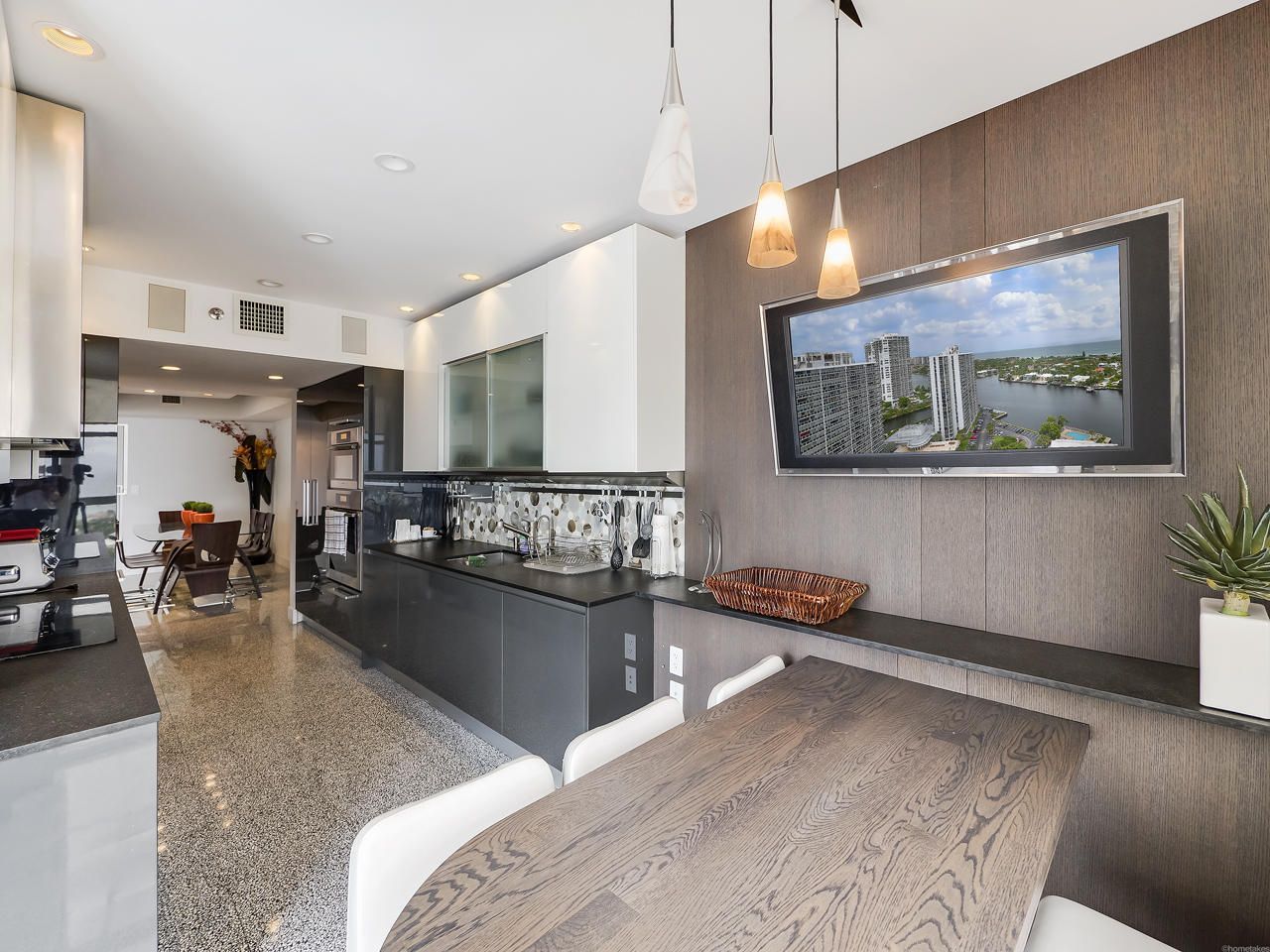 20281 E Country Club Drive E, Unit 2008, Aventura, FL 33180 Photo