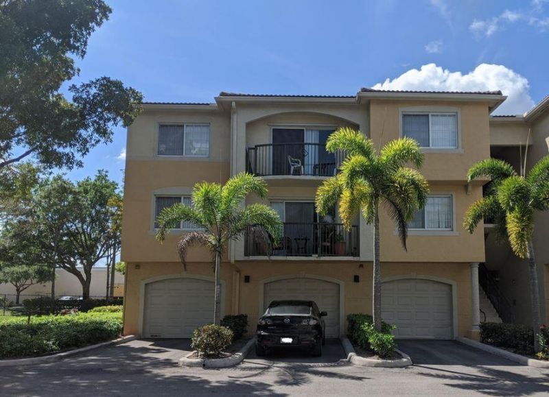 1000 Crestwood Court, Unit 1003, Royal Palm Beach, FL 33411 Photo