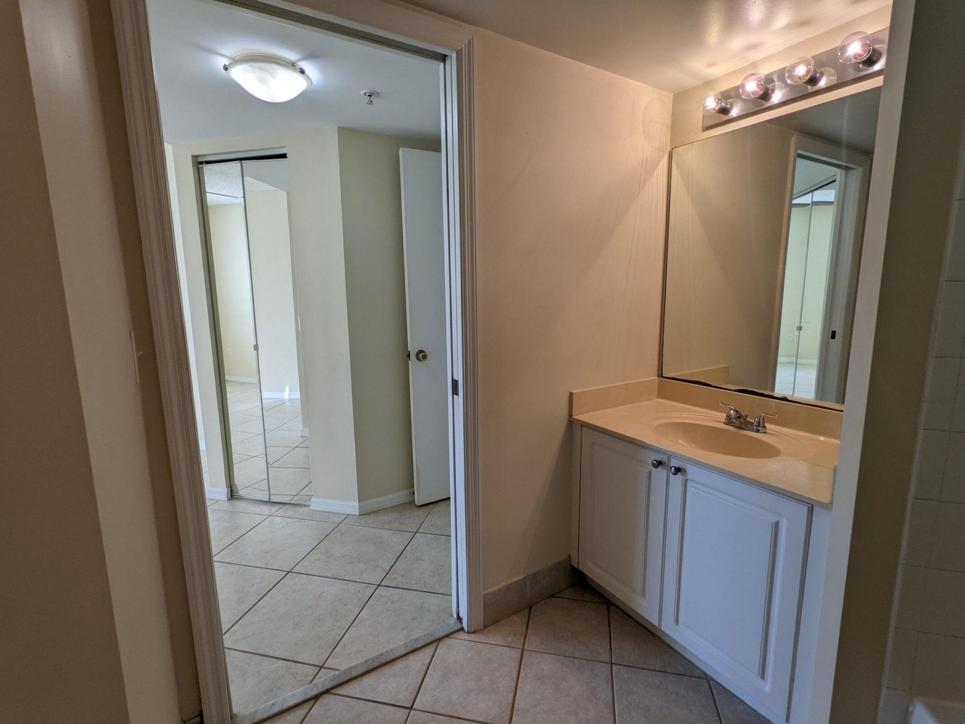 1000 Crestwood Court, Unit 1003, Royal Palm Beach, FL 33411 Photo