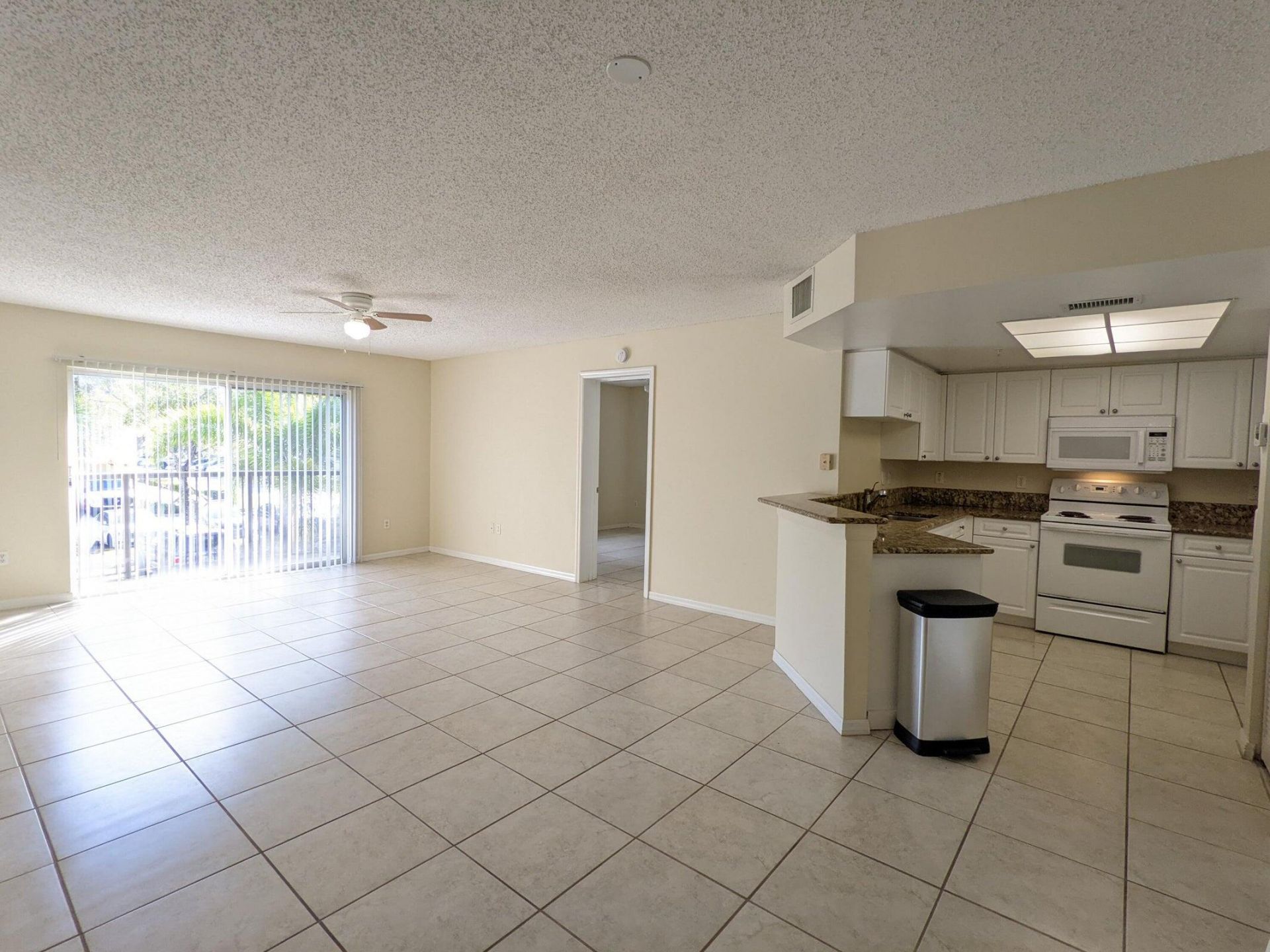 1000 Crestwood Court, Unit 1003, Royal Palm Beach, FL 33411 Photo