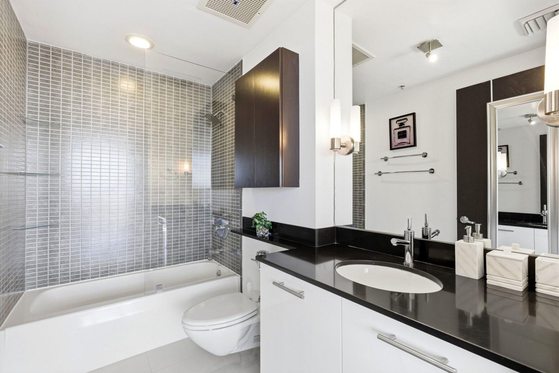 Please Call For Address, Miami, FL 33137 Photo