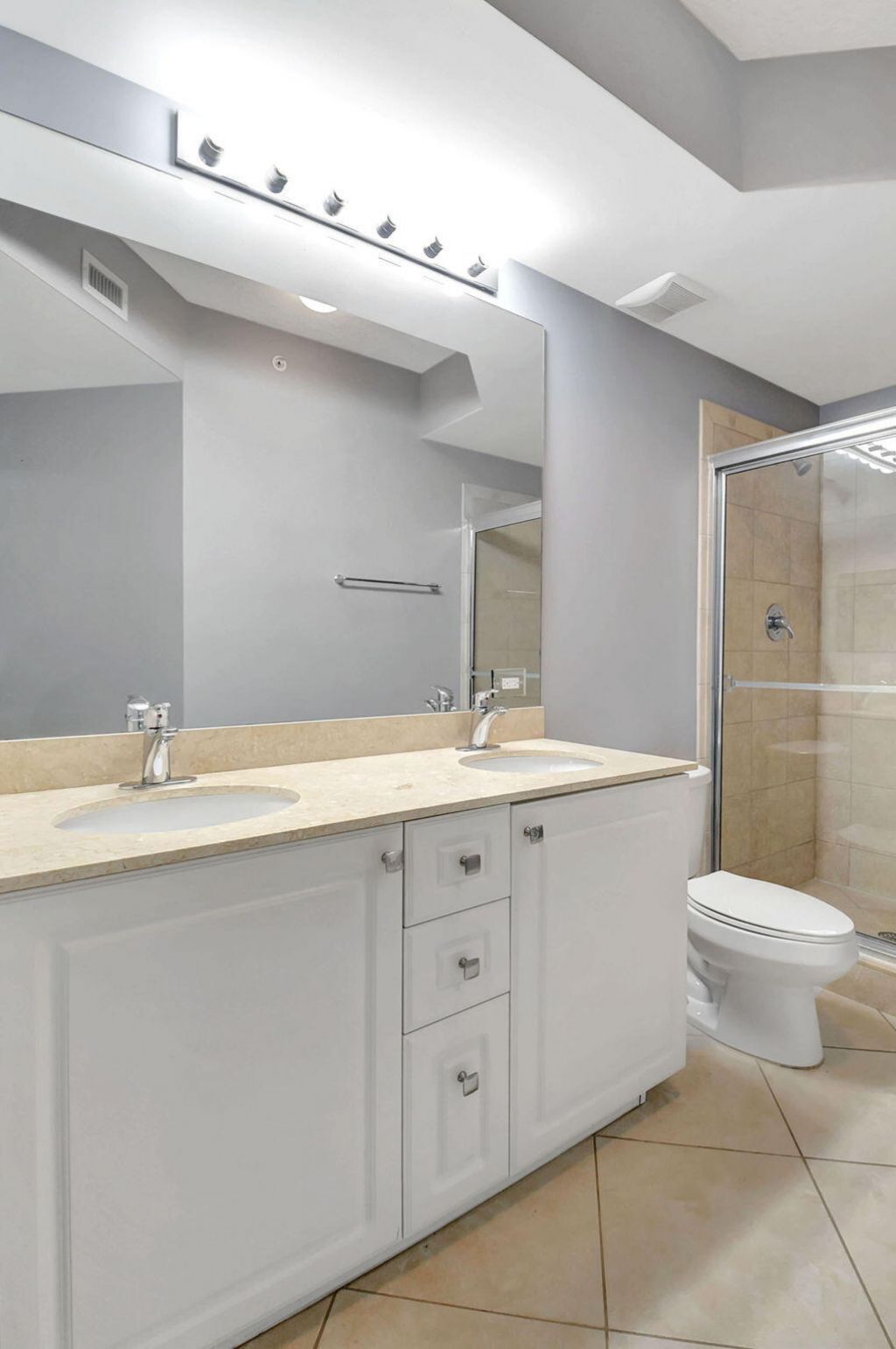 1660 Renaissance Commons Boulevard, Unit 2114, Boynton Beach, FL 33426 Photo