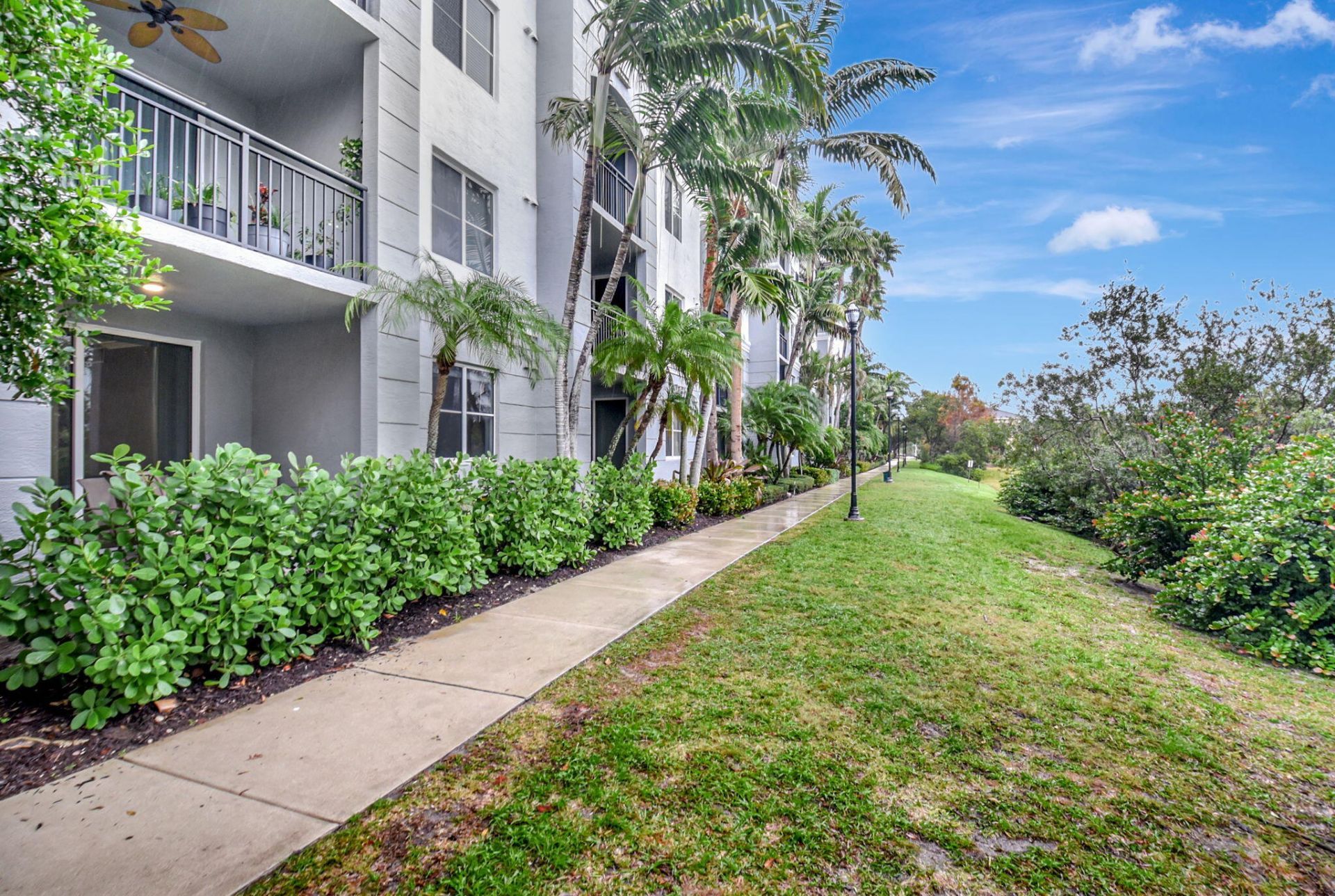 1660 Renaissance Commons Boulevard, Unit 2114, Boynton Beach, FL 33426 Photo