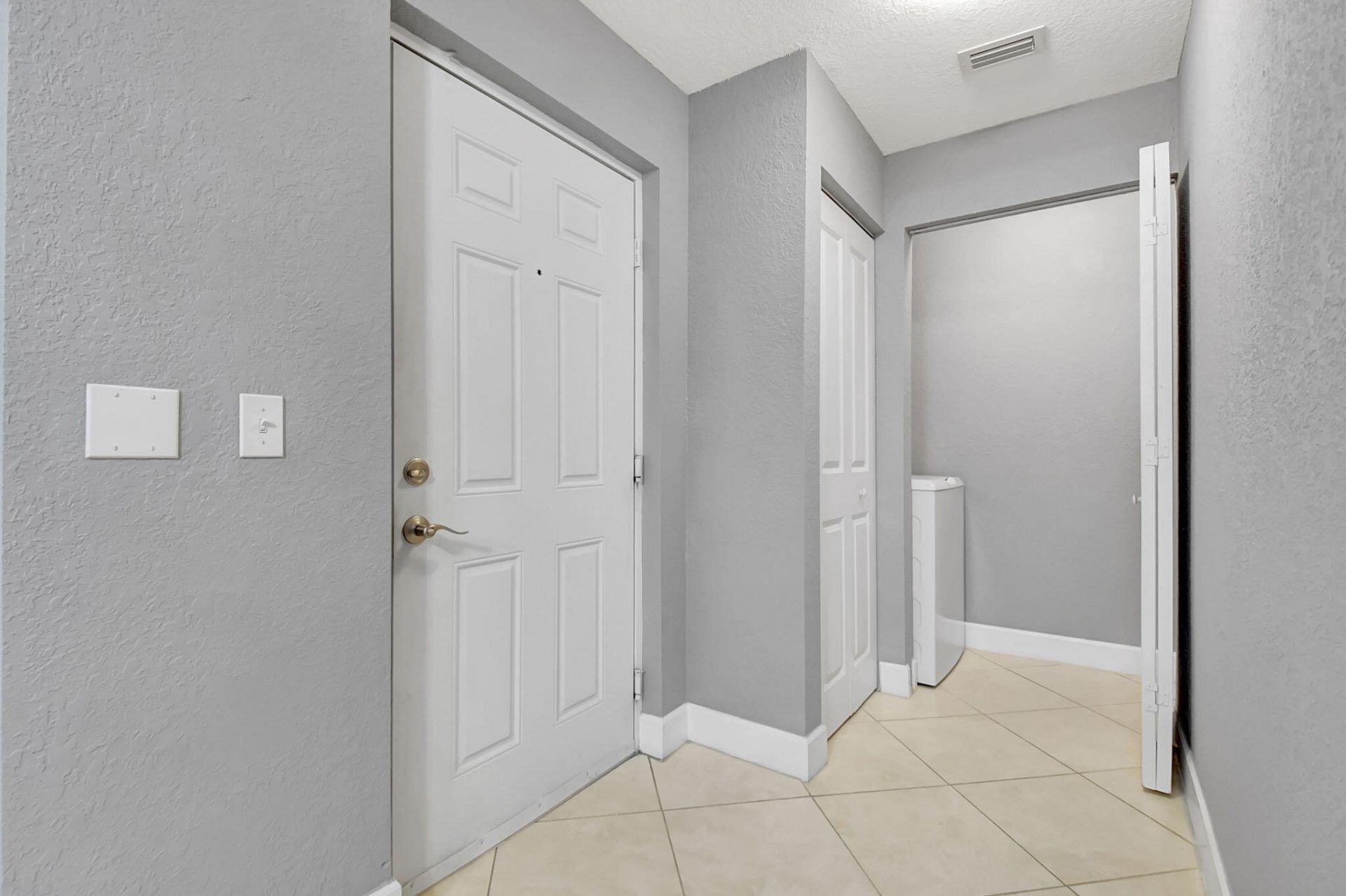 1660 Renaissance Commons Boulevard, Unit 2114, Boynton Beach, FL 33426 Photo