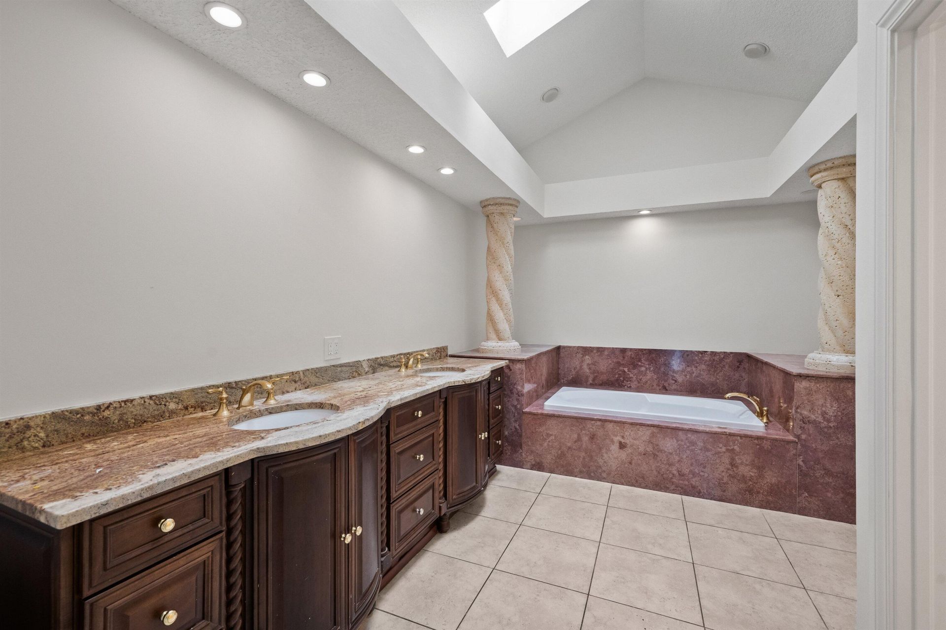 2055 Regents Boulevard, West Palm Beach, FL 33409 Photo