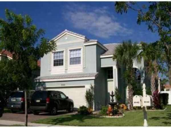 9142 Dupont Place, Wellington, FL 33414