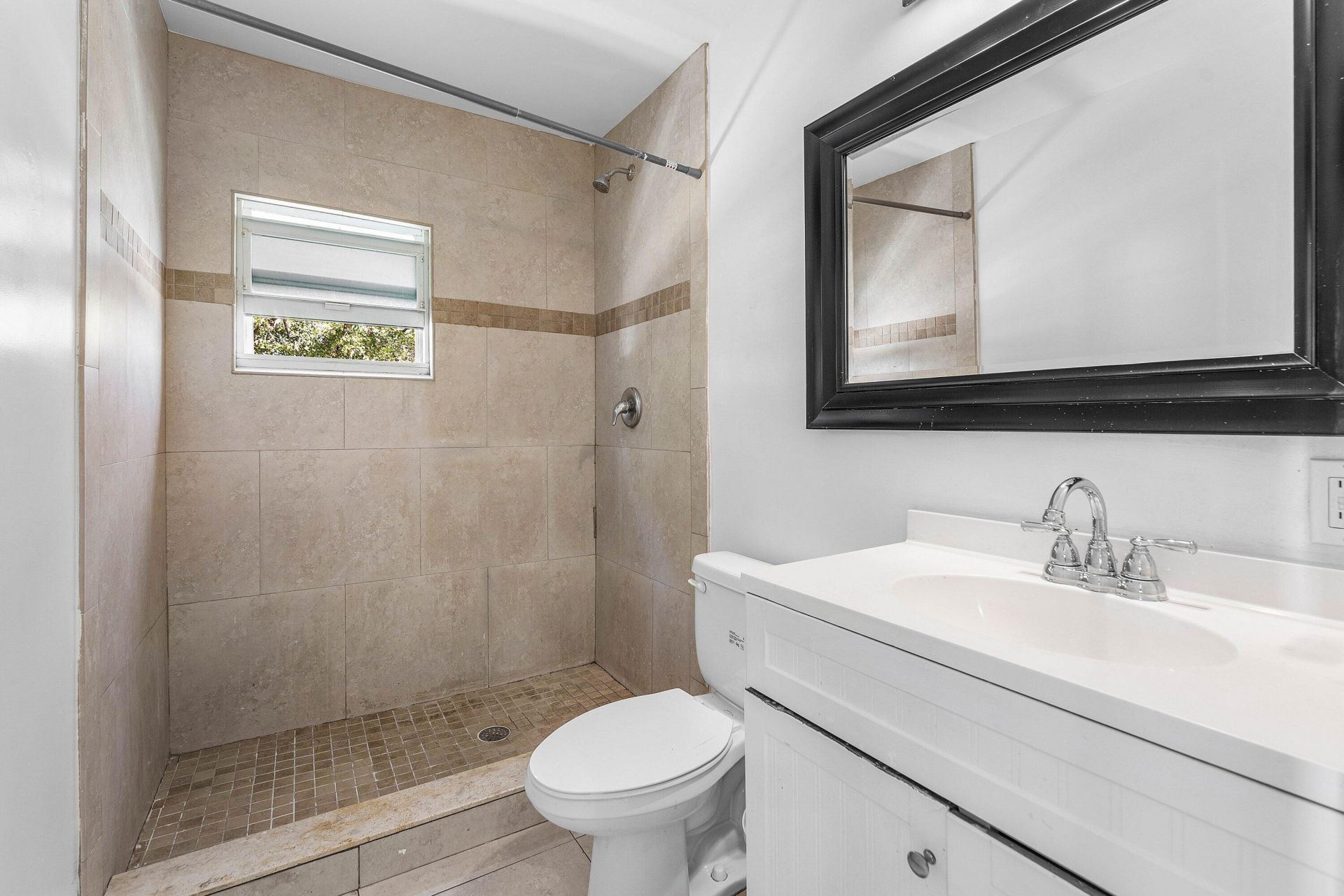 801 Dobbins Street, Unit 2, West Palm Beach, FL 33405 Photo