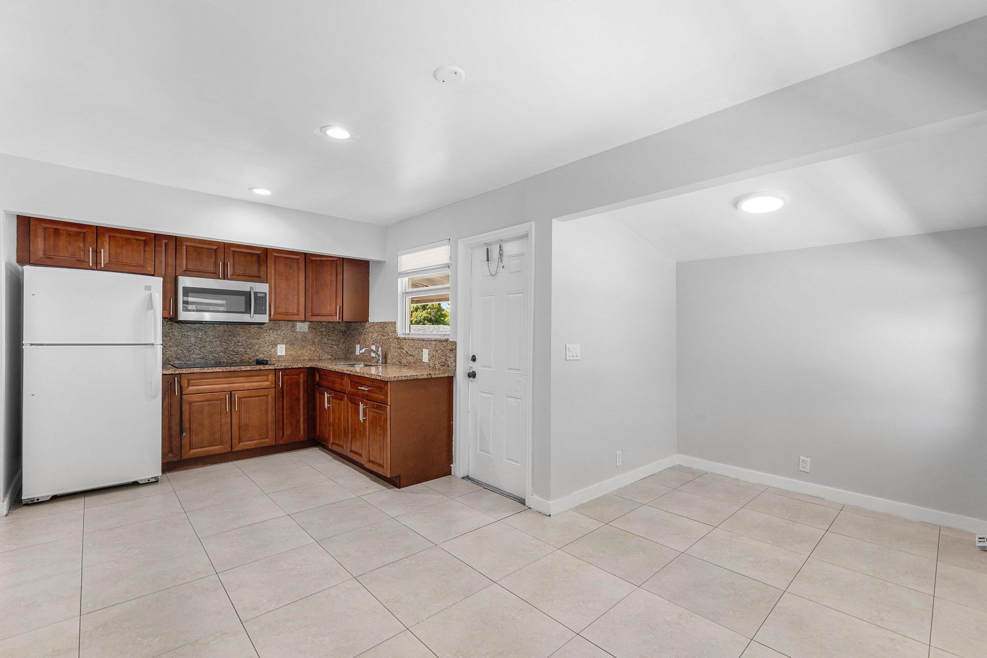 801 Dobbins Street, Unit 2, West Palm Beach, FL 33405 Photo